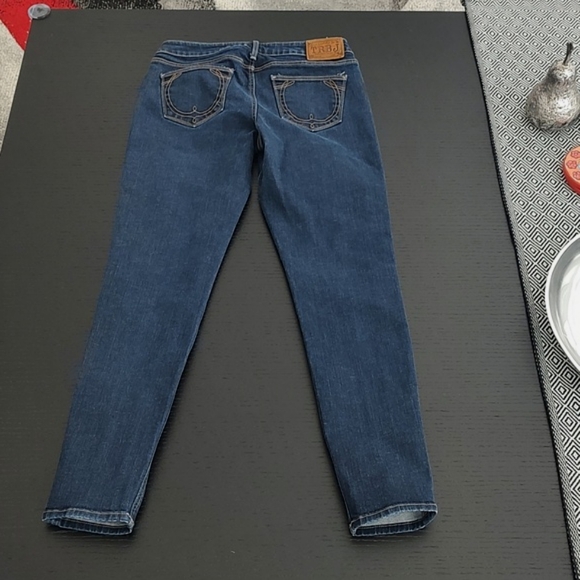 Like New True Religion HALLE Skinny Jeans Dark Wash Size 28 With Stretch - Picture 9 of 12